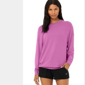 Alo Yoga Soho Pullover in Electric Violet Size s